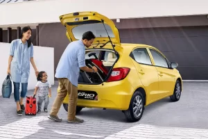 honda-brio-trunk-open-closer-view-390831